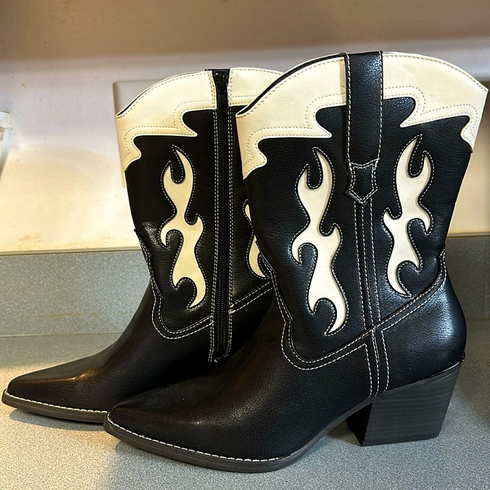 Cowboy-style boots with flames